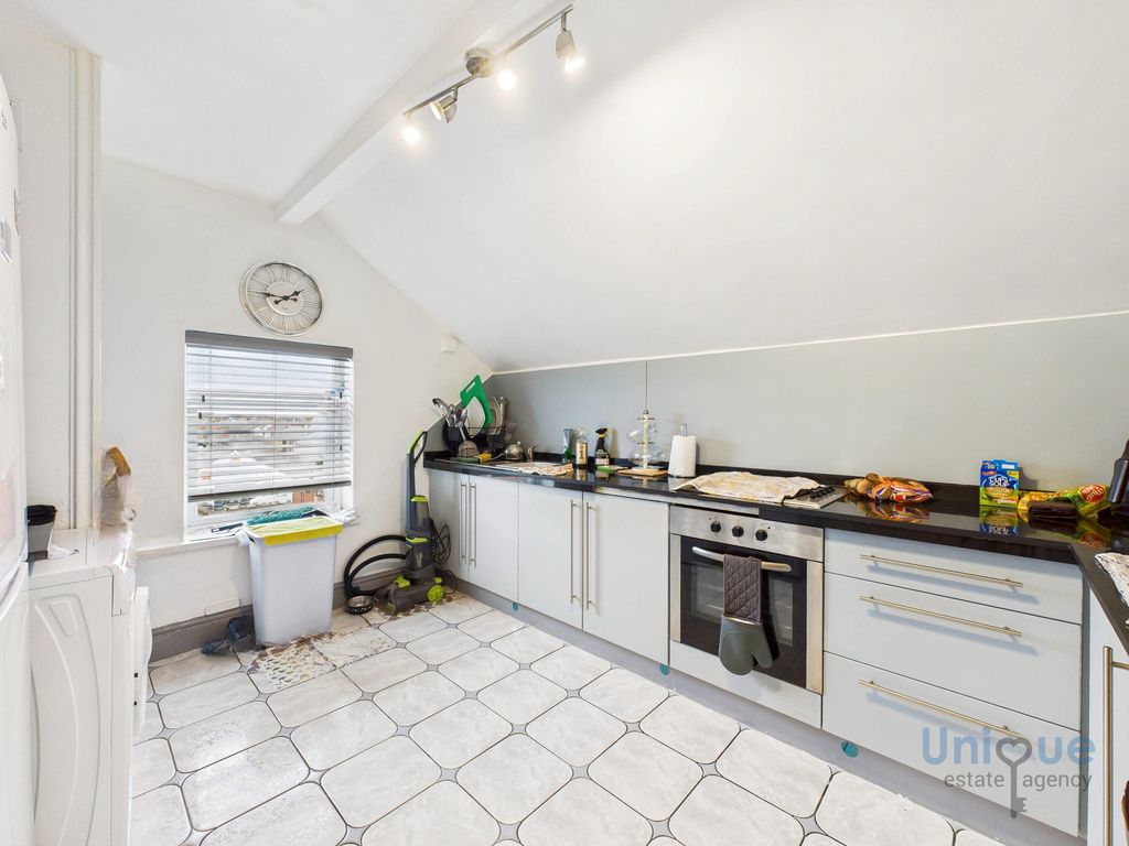 Additional image 3 of 2 bed flat for sale18 The Crescent, Lytham St. Annes FY8