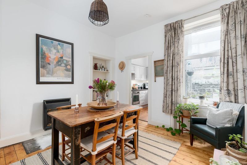 Additional image 10 of 2 bed flat for sale81/1 Kingsland Terrace, Rosetta Road, Peebles EH45