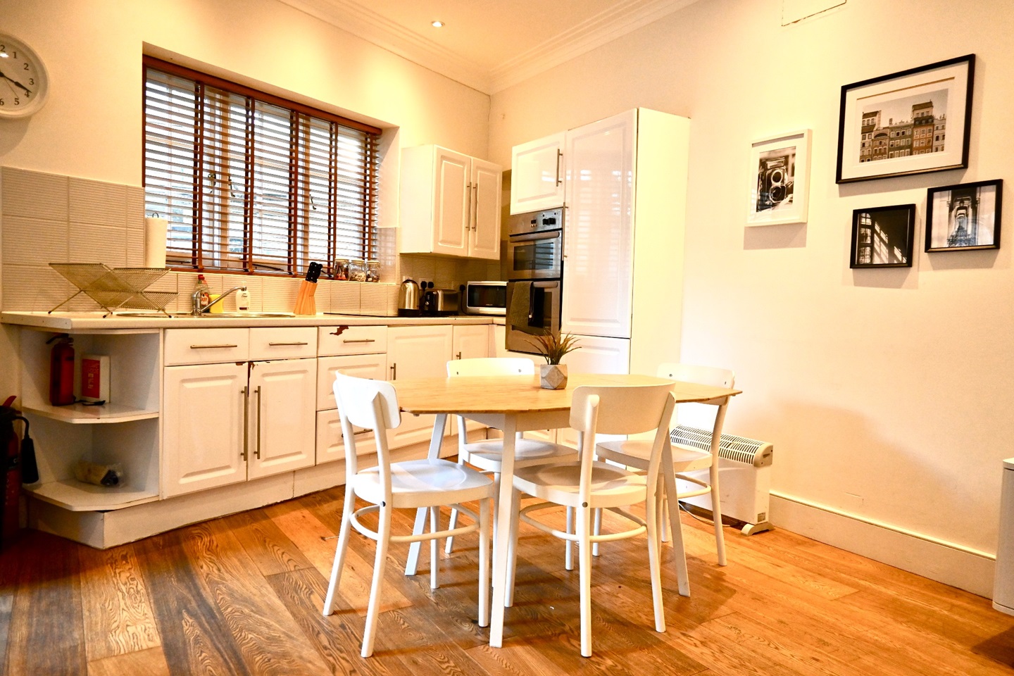 Additional image 5 of 1 Bed Flat, St Peters Street, N1, N1 7GU