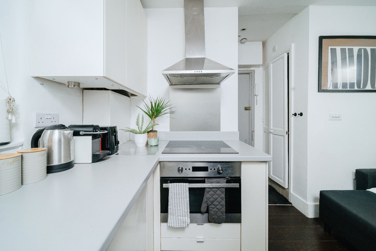 Additional image 10 of 2 Bed Terraced House, Miles Buildings, NW1, N1 7GU