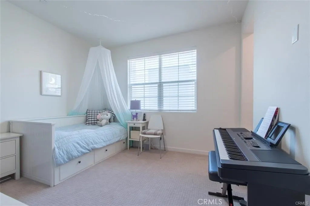 Additional image 71 of 140 Paramount, Irvine, CA 92618