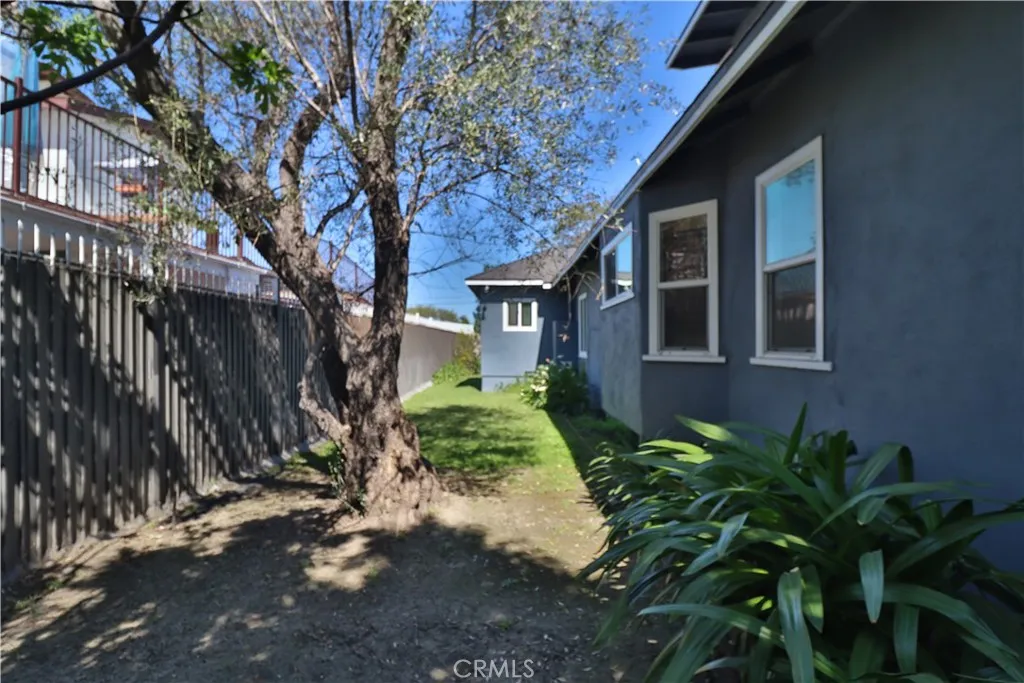 Additional image 116 of 341 W 124th St, Los Angeles, CA 90061