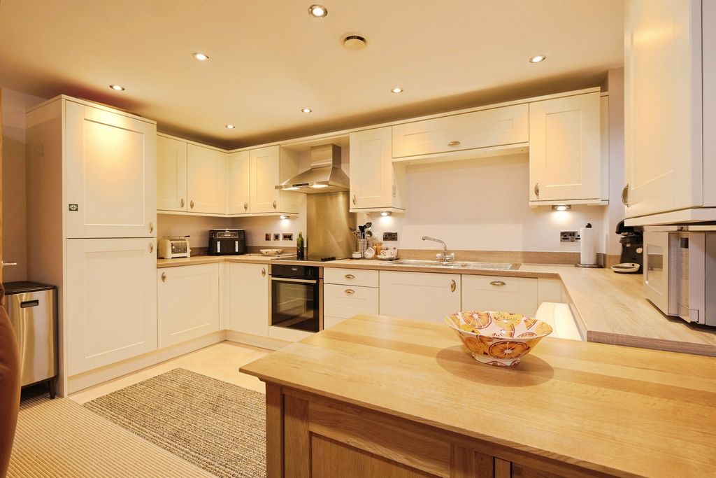 Additional image 15 of 2 bed flat for saleDixton Road, Monmouth NP25