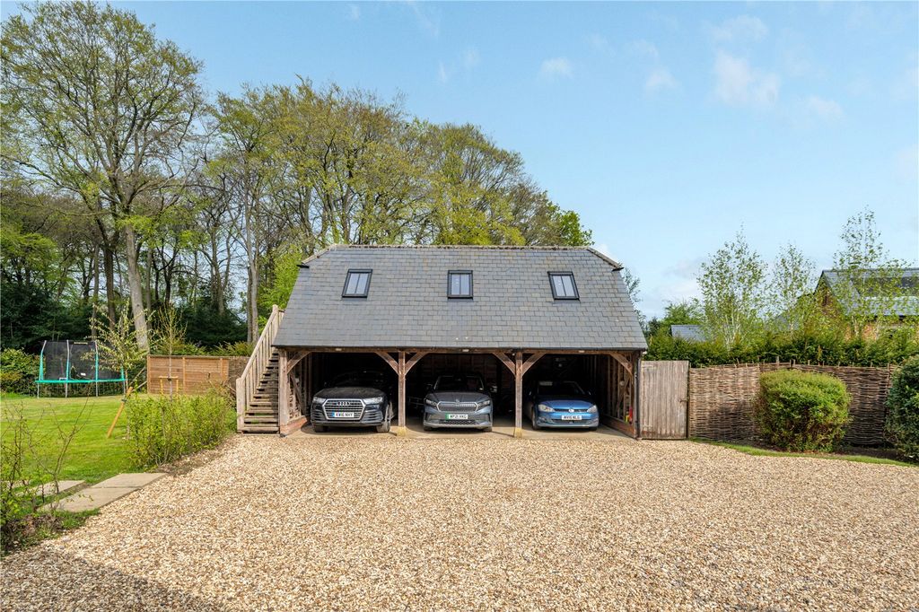 Additional image 25 of 7 bed detached house for saleStoke Row, Henley-On-Thames, Oxfordshire RG9