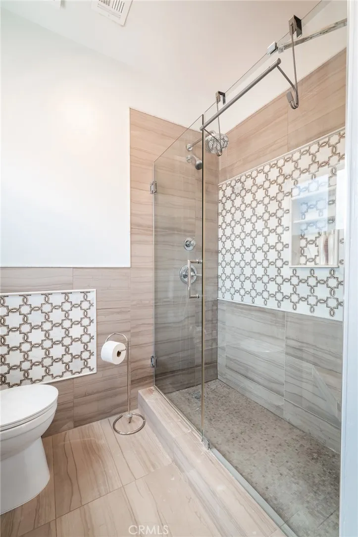 Additional image 57 of 1949 N Catalina Street, County - Los Angeles, CA 90027