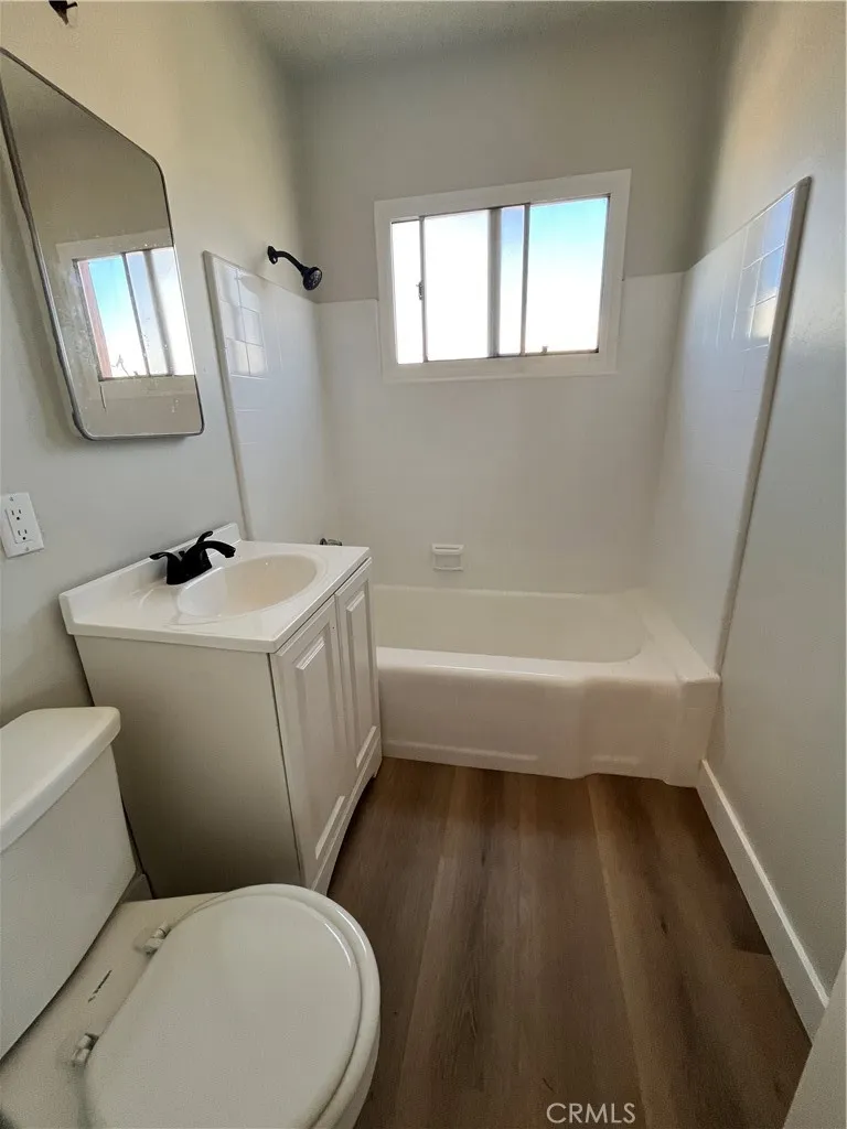 Additional image 18 of 1543 W 105th Street Unit F, Los Angeles, CA 90047