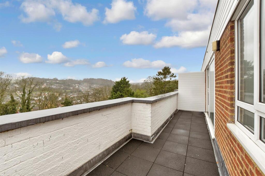 Additional image 9 of London Road, River, Kent