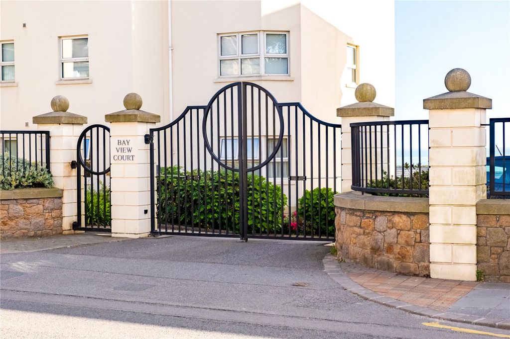 Additional image 14 of 3 bed flat for saleLa Route De St Aubin, St Helier JE2