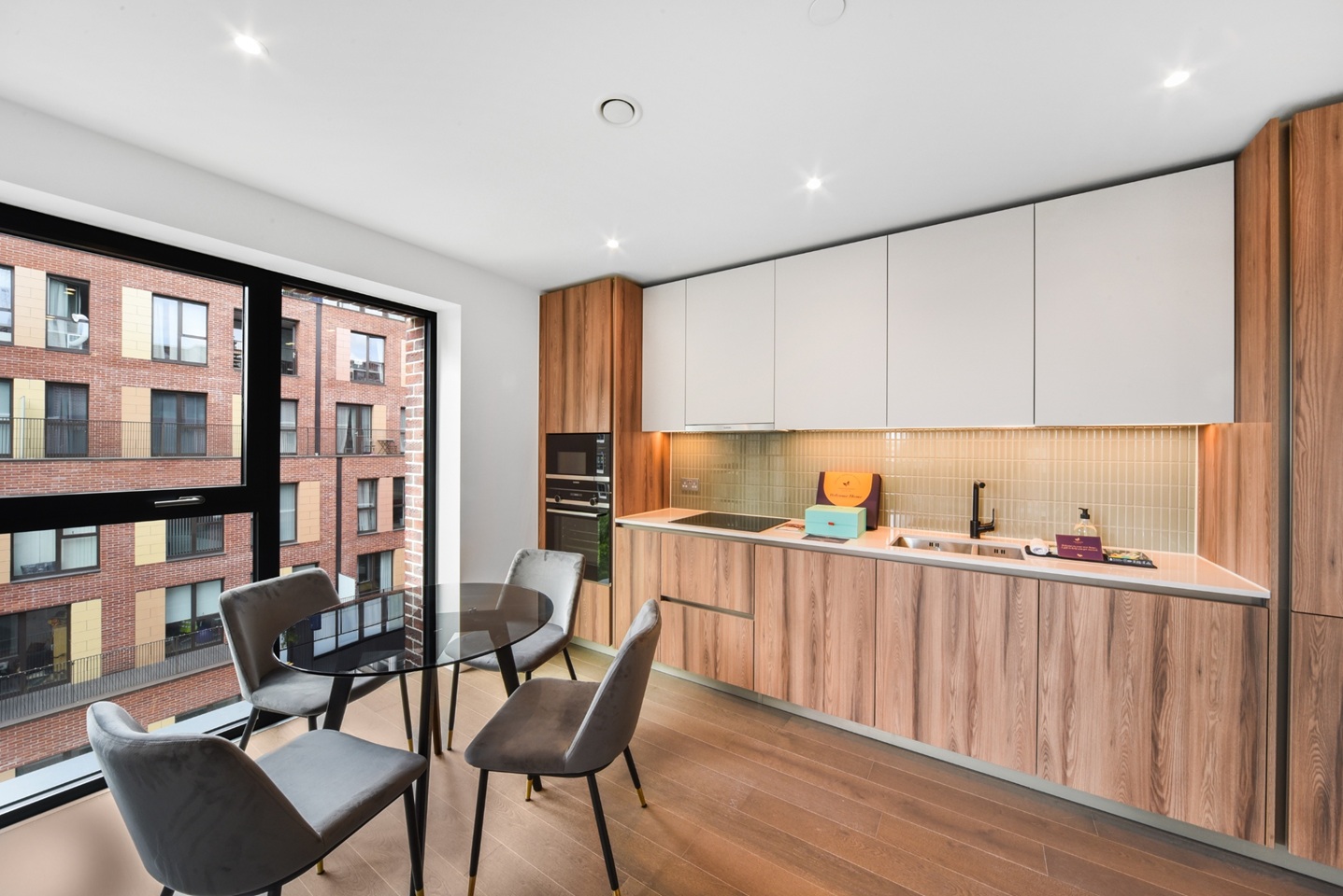 Additional image 4 of 2 Bed Flat, Heygate St, SE17, N1 7GU