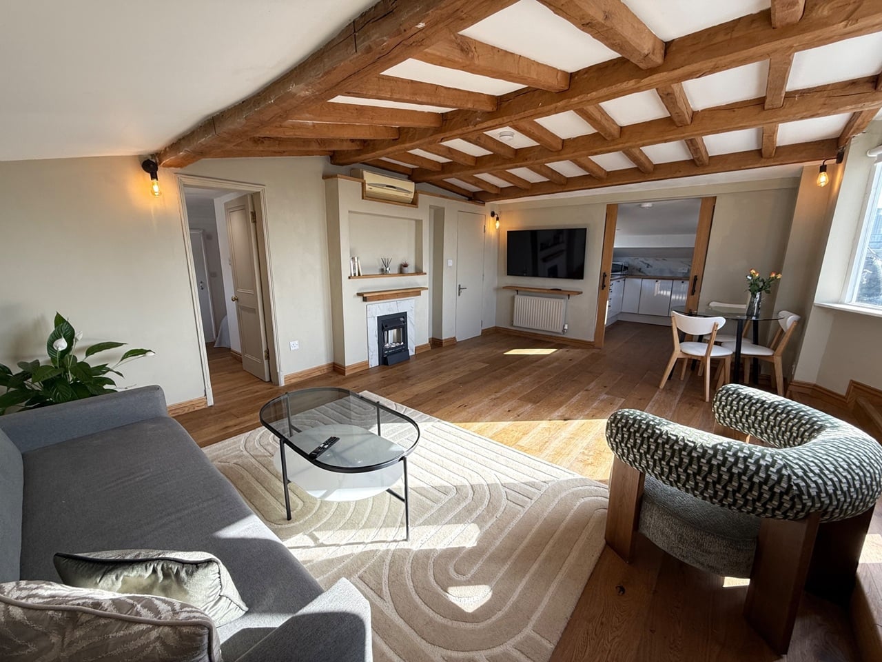 Additional image 3 of 1 Bed Penthouse, Danbury St, N1, N1 7GU