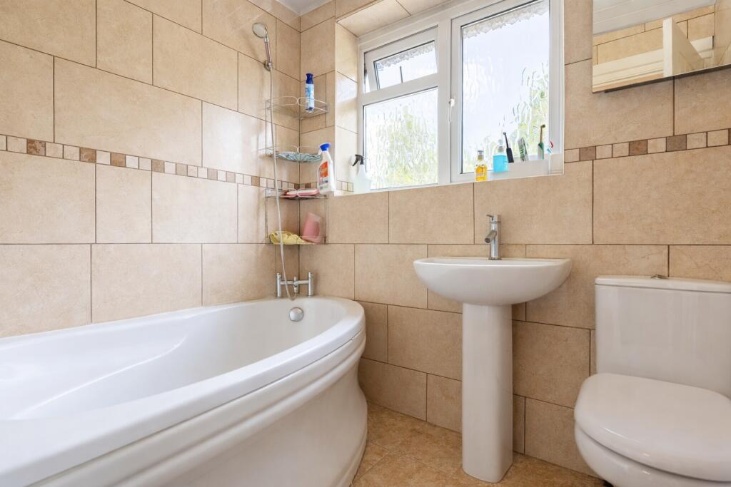 Additional image 14 of Sherwood Avenue, St. Albans, Hertfordshire, AL4