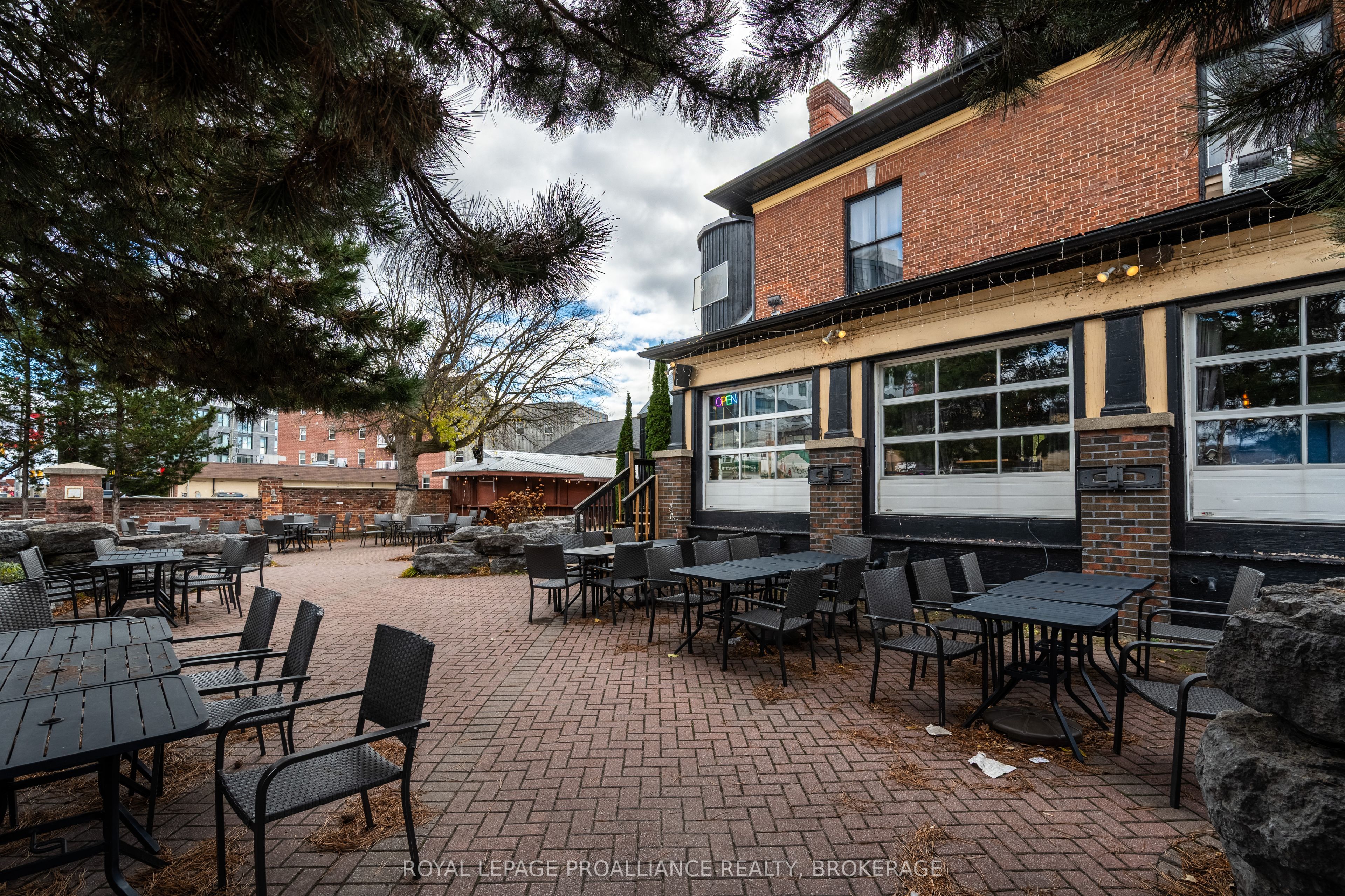 Additional image 5 of 506 Princess Street