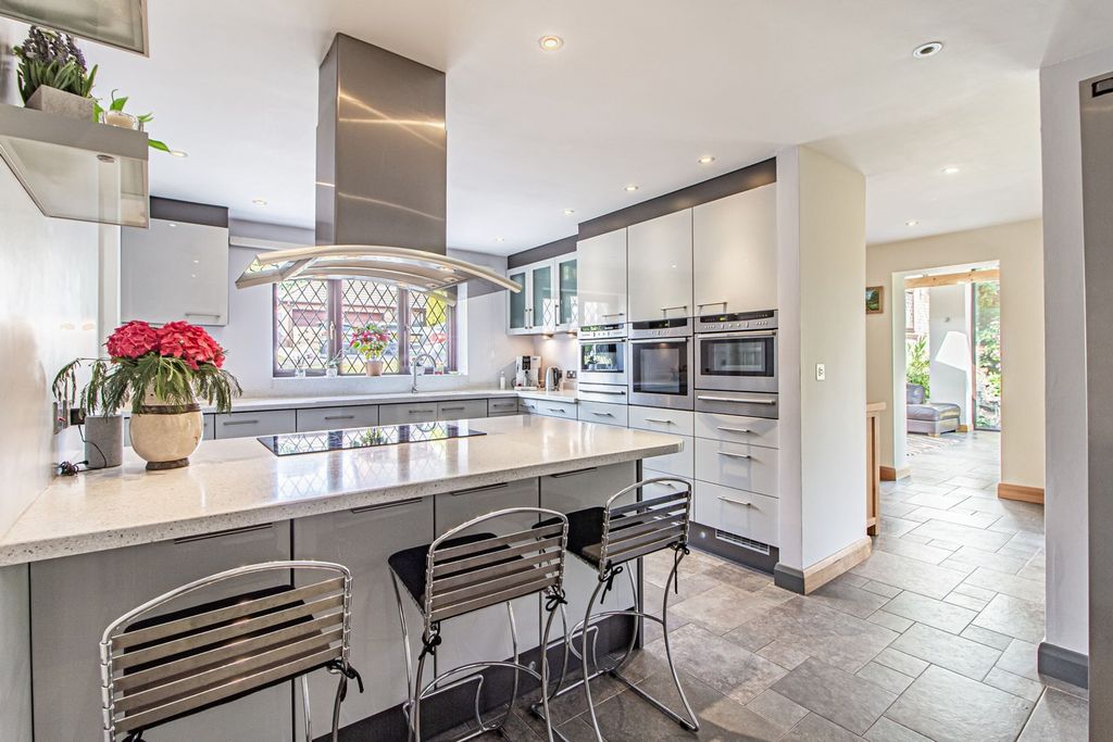 Additional image 11 of 4 bed detached house for saleBryn Rhedyn, Tonteg CF38