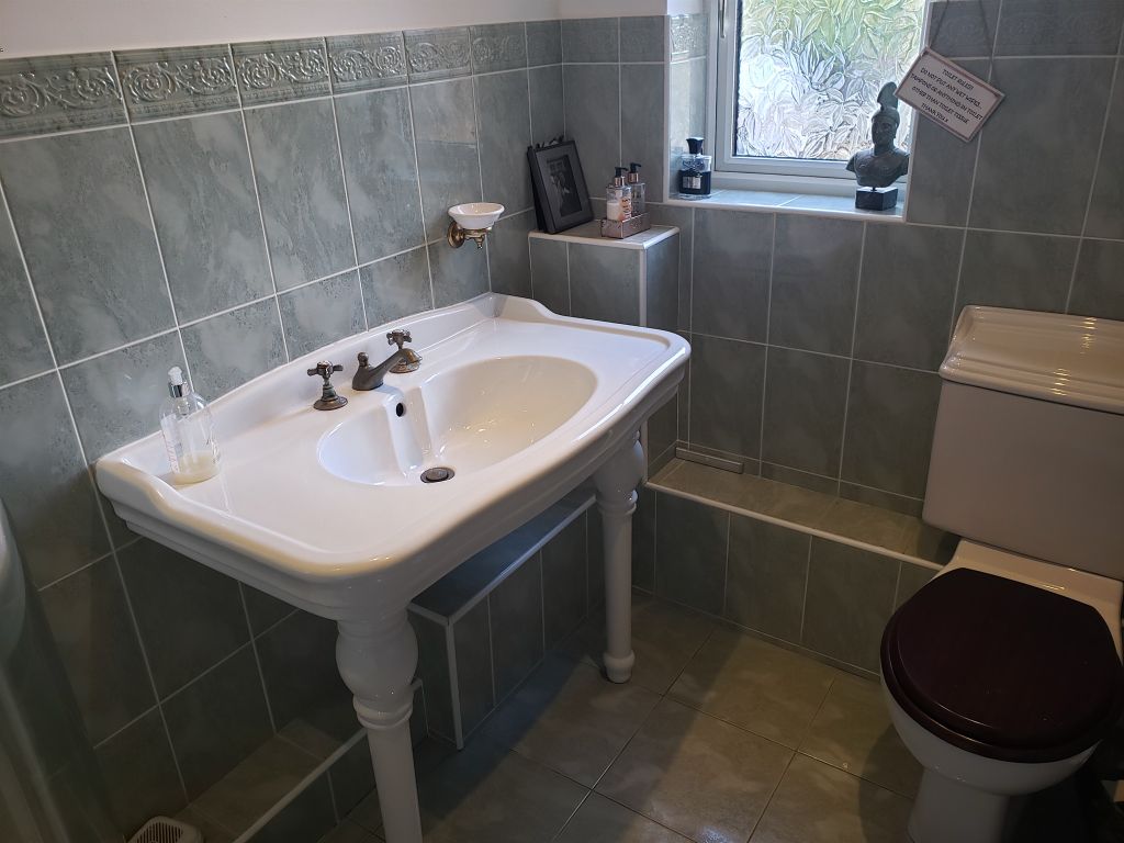 Additional image 5 of 5 bed detached house for saleWoolfehill Road, Eye, Peterborough PE6