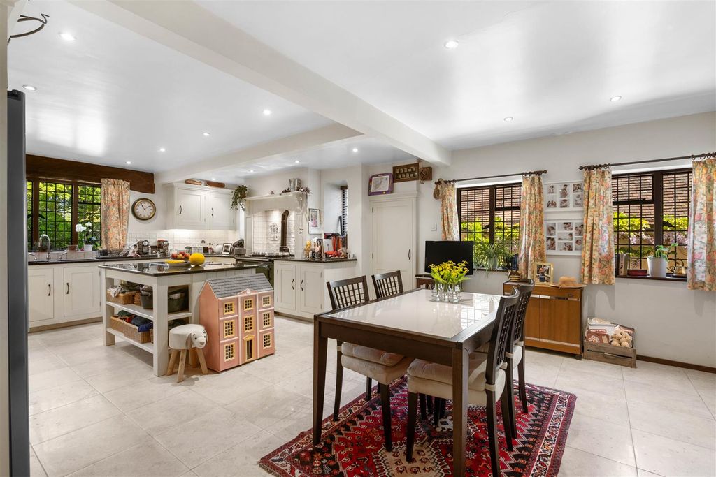 Additional image 3 of 7 bed detached house for saleTiddington Road, Stratford-Upon-Avon CV37