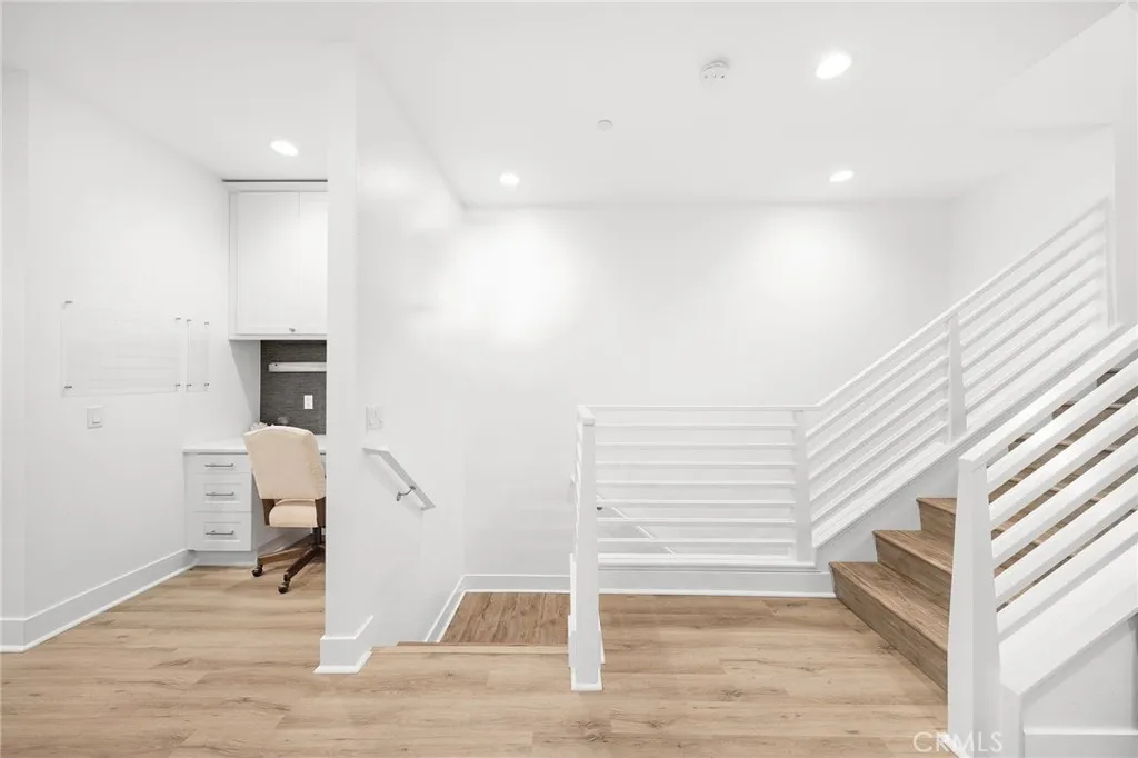 Additional image 37 of 657 Wedge, Costa Mesa, CA 92627