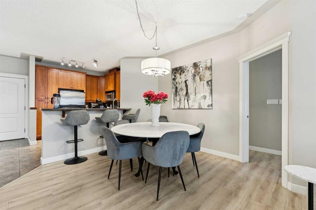 Additional image 6 of 211-10 Discovery Ridge Close SW, Calgary, AB, T3H5X3