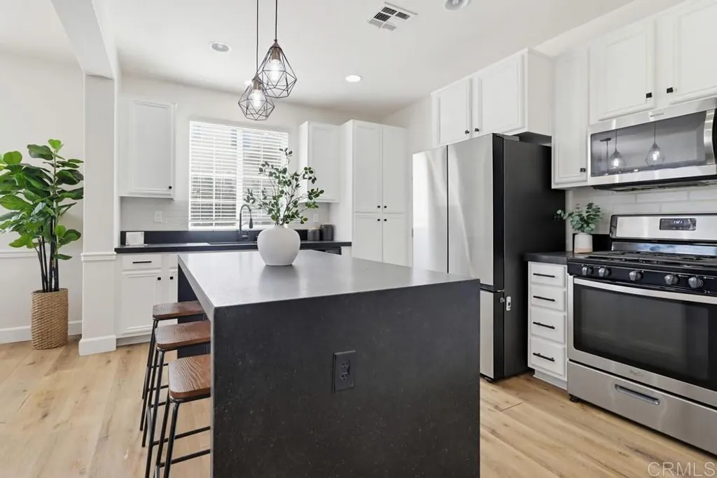 Additional image 13 of 1720 Santa Ivy Ave, Chula Vista, CA 91913