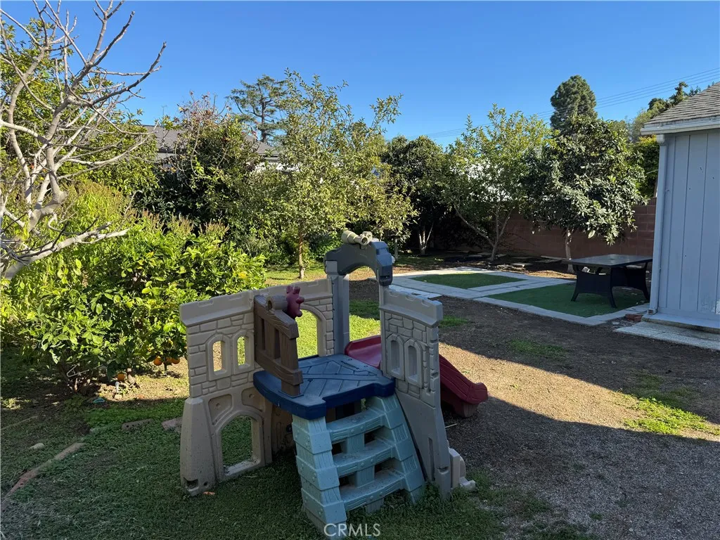 Additional image 4 of 325 N Waverly St, Orange, CA 92866