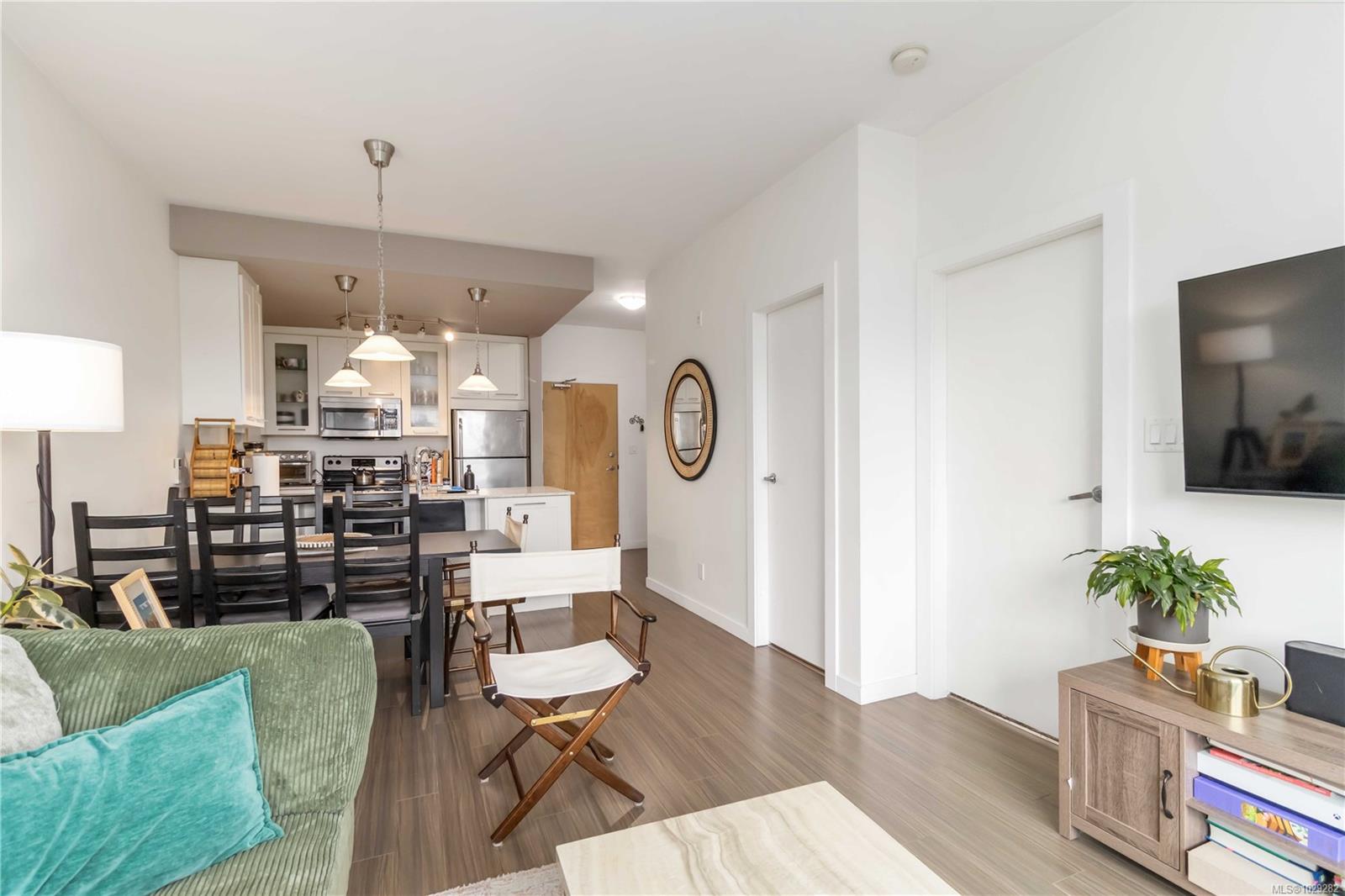 Additional image 2 of 420-2871 Jacklin Road, Langford, BC, V9B 5R8