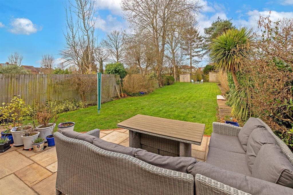 Additional image 27 of Pondfield Crescent, St. Albans