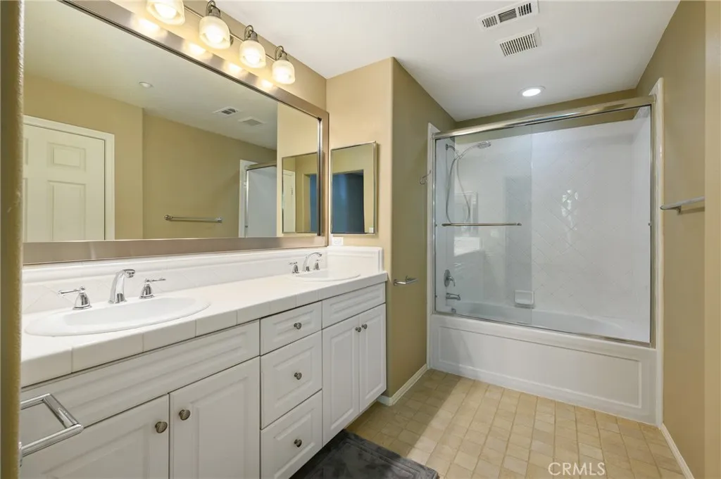 Additional image 47 of 73 Long Meadow Mdw, Irvine, CA 92620