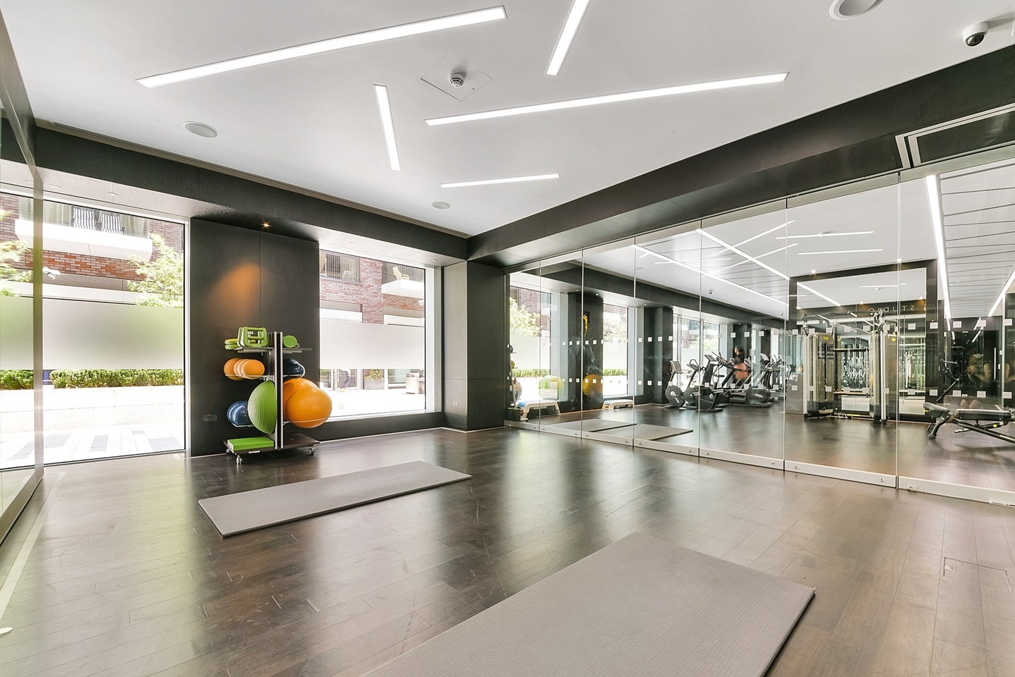 Additional image 15 of Studio Flat, Perilla House, E1, N1 7GU