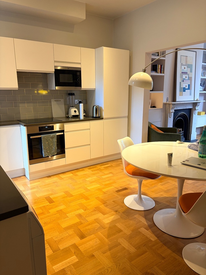 Additional image 7 of 2 Bed Flat, Oakley Place, SE1, N1 7GU