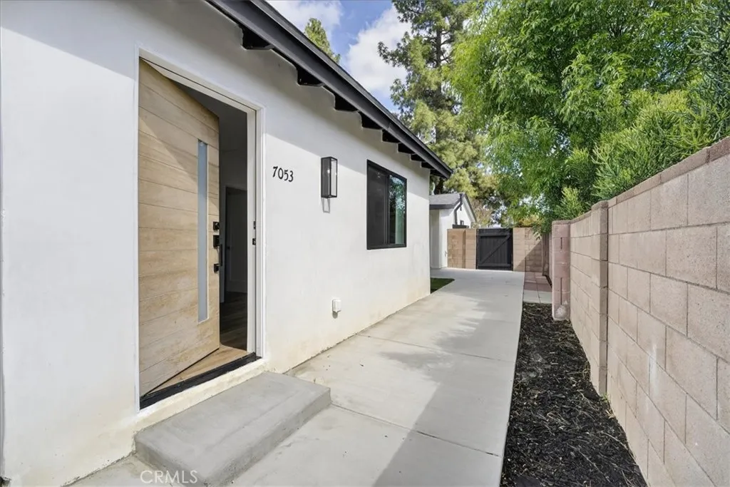 7053 Fallbrook Avenue, West Hills, CA 91307