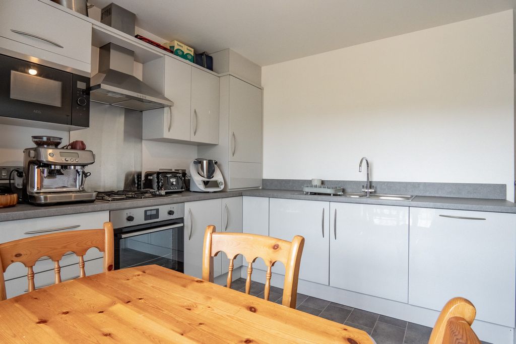 Additional image 9 of 2 bed flat for saleCurlew Road, Forres IV36
