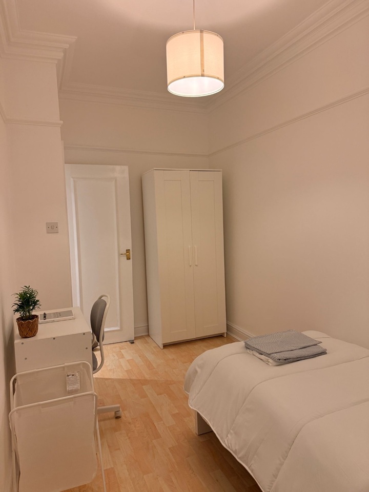 Additional image 33 of 2 Bed Terraced House, St Johns Wood High St, NW8, N1 7GU