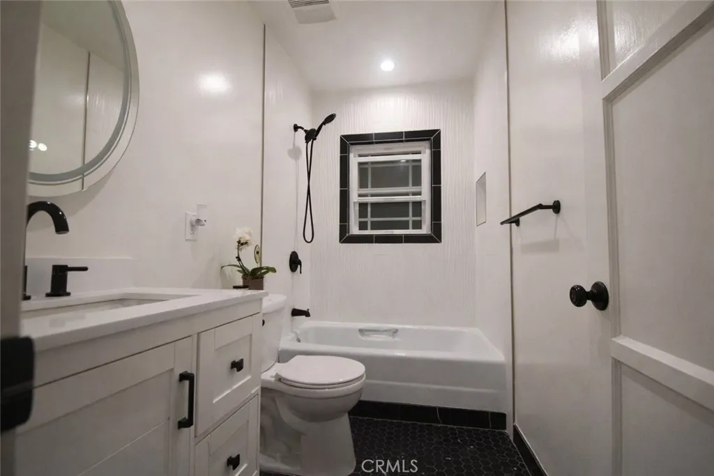 Additional image 20 of 2115 N Pass Ave, Burbank, CA 91505