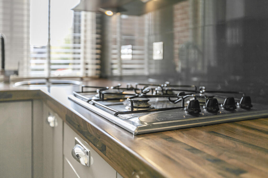 Additional image 14 of Akrill House, Hollybush Lane, Harpenden, Hertfordshire