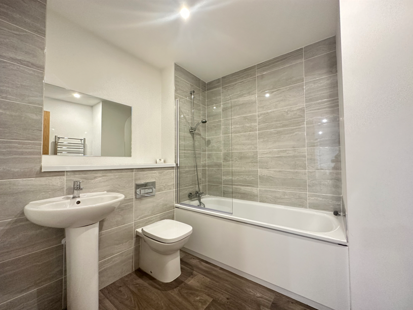 Additional image 4 of Equipoint, Yardley, B25