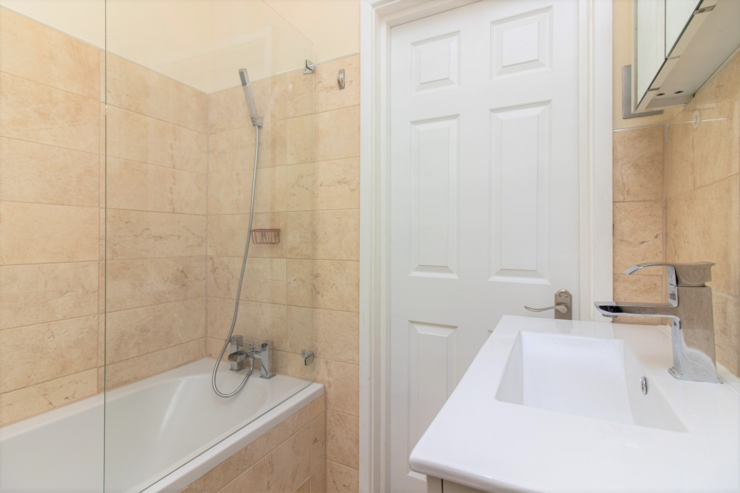 Additional image 12 of 2 Bed Flat, Queensway, W2, N1 7GU