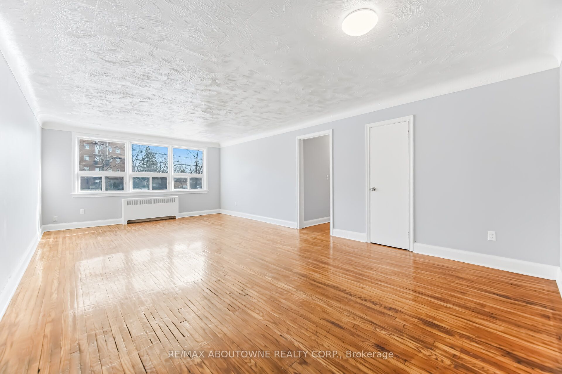 Additional image 3 of 4-1031 Churchill Avenue E, Oakville, ON, L6H 1A3