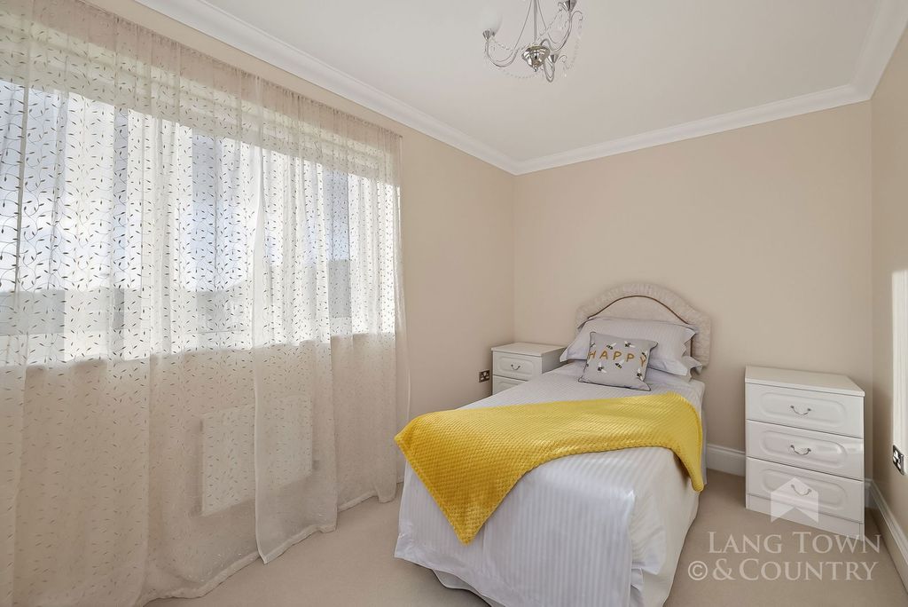 Additional image 27 of 6 bed detached house for saleGlade Close, Derriford, Plymouth PL6