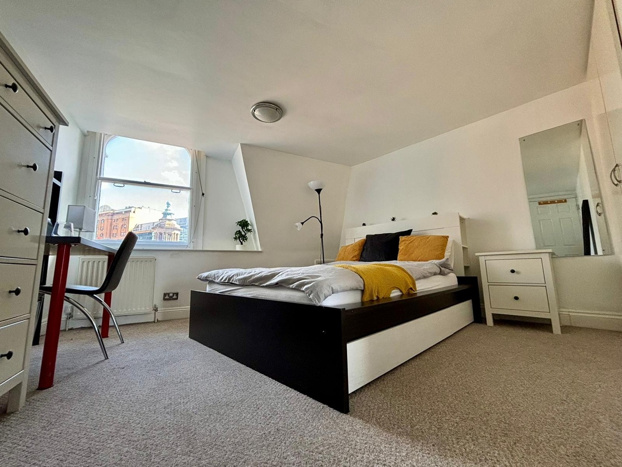 Additional image 9 of 3 Bed Flat, Exide House, WC2H