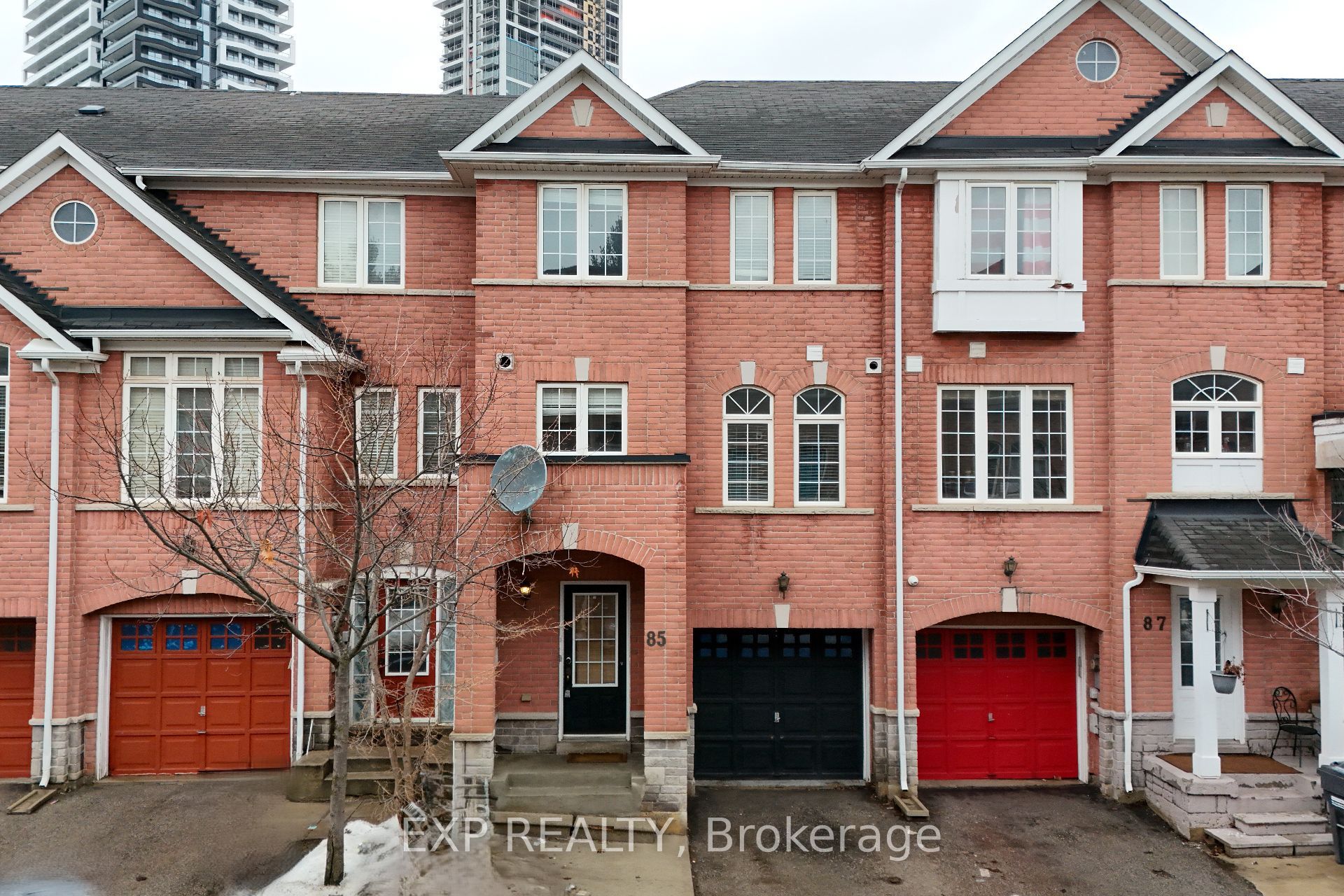 85 Bernard Avenue, Brampton, ON, L6Y 5S3