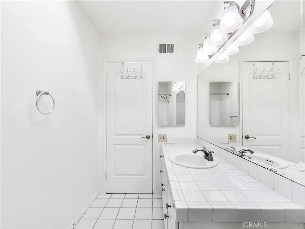 Additional image 107 of 16293 Wayfarer Lane, Huntington Beach, CA 92649