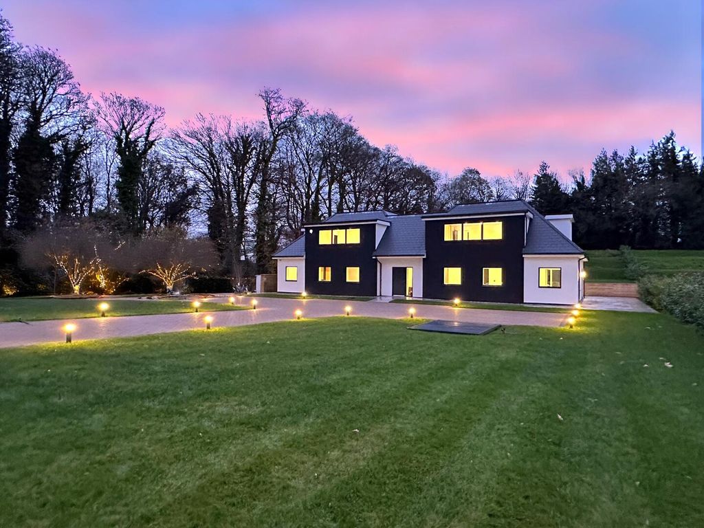 5 bed detached house for saleAbbots Leigh Road, Abbots Leigh, Bristol BS8