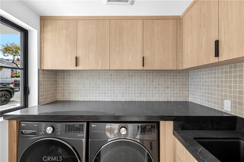 Additional image 19 of 700 Iris, Corona Del Mar, CA 92625