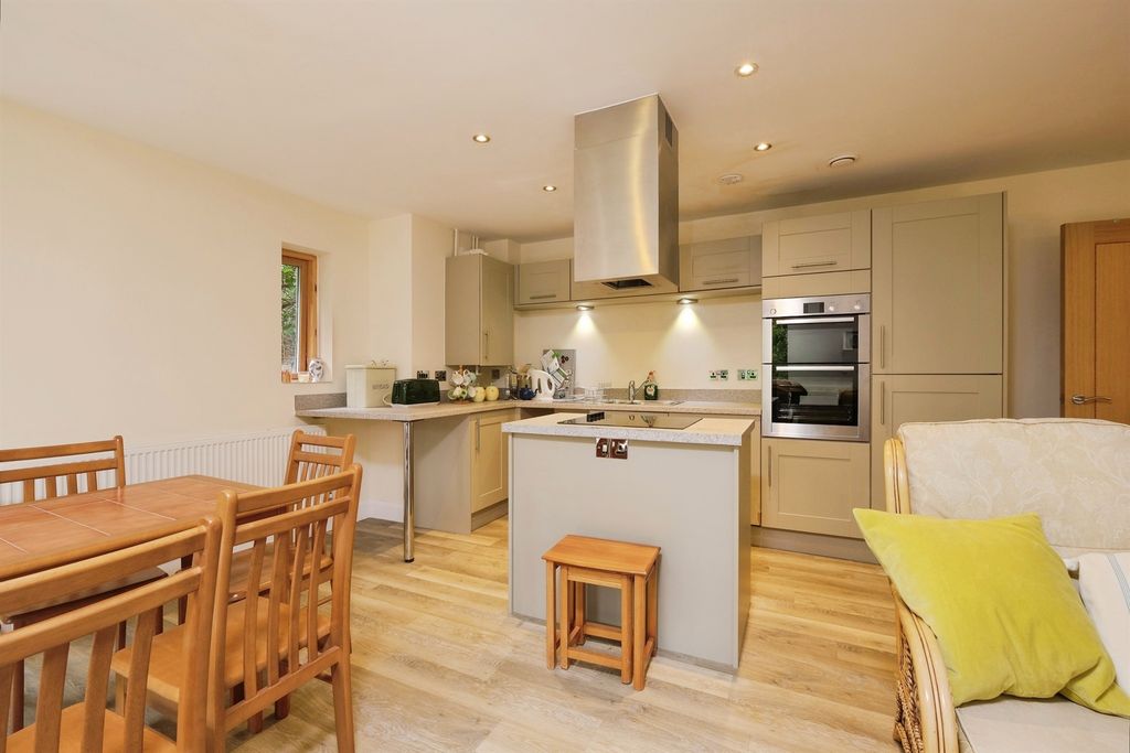 Additional image 16 of 1 bed flat for saleHereford Road, Monmouth NP25
