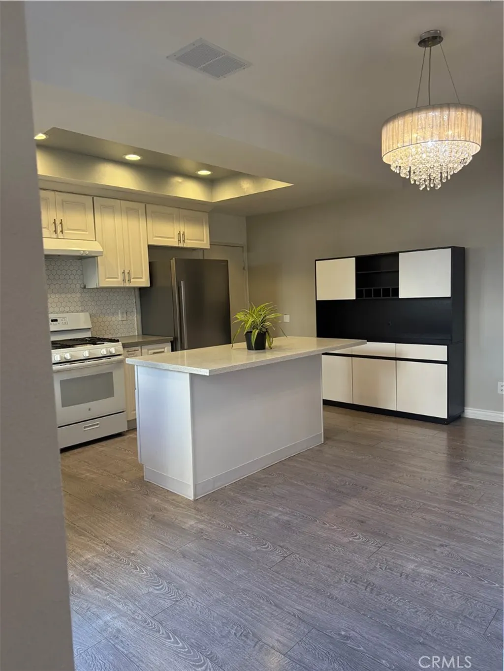 Additional image 3 of 7615 Glade Avenue Unit 116, Canoga Park, CA 91304