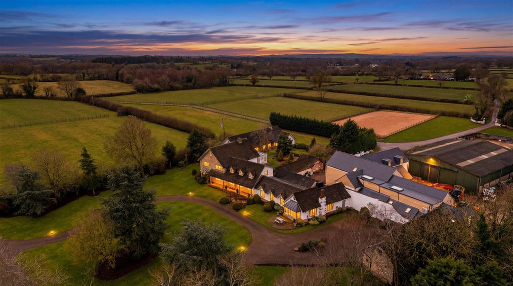 7 bed detached house for saleMelton Road, Barrow Upon Soar, Loughborough LE12