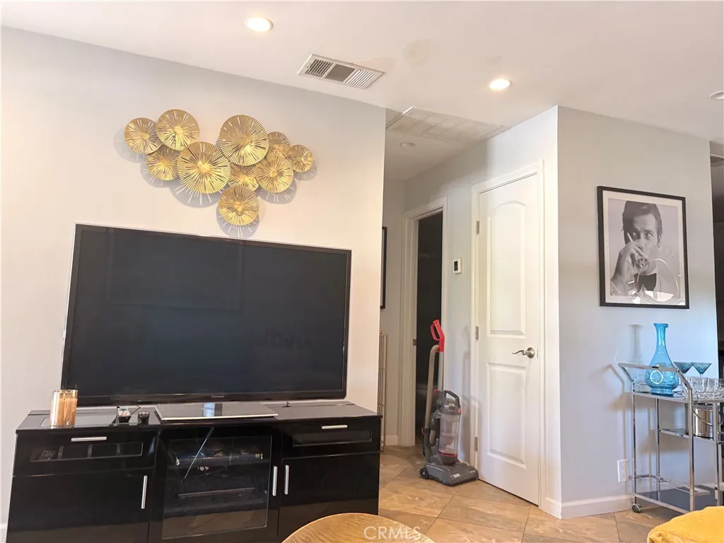 Additional image 8 of 510 N Villa Court, Palm Springs, CA 92262