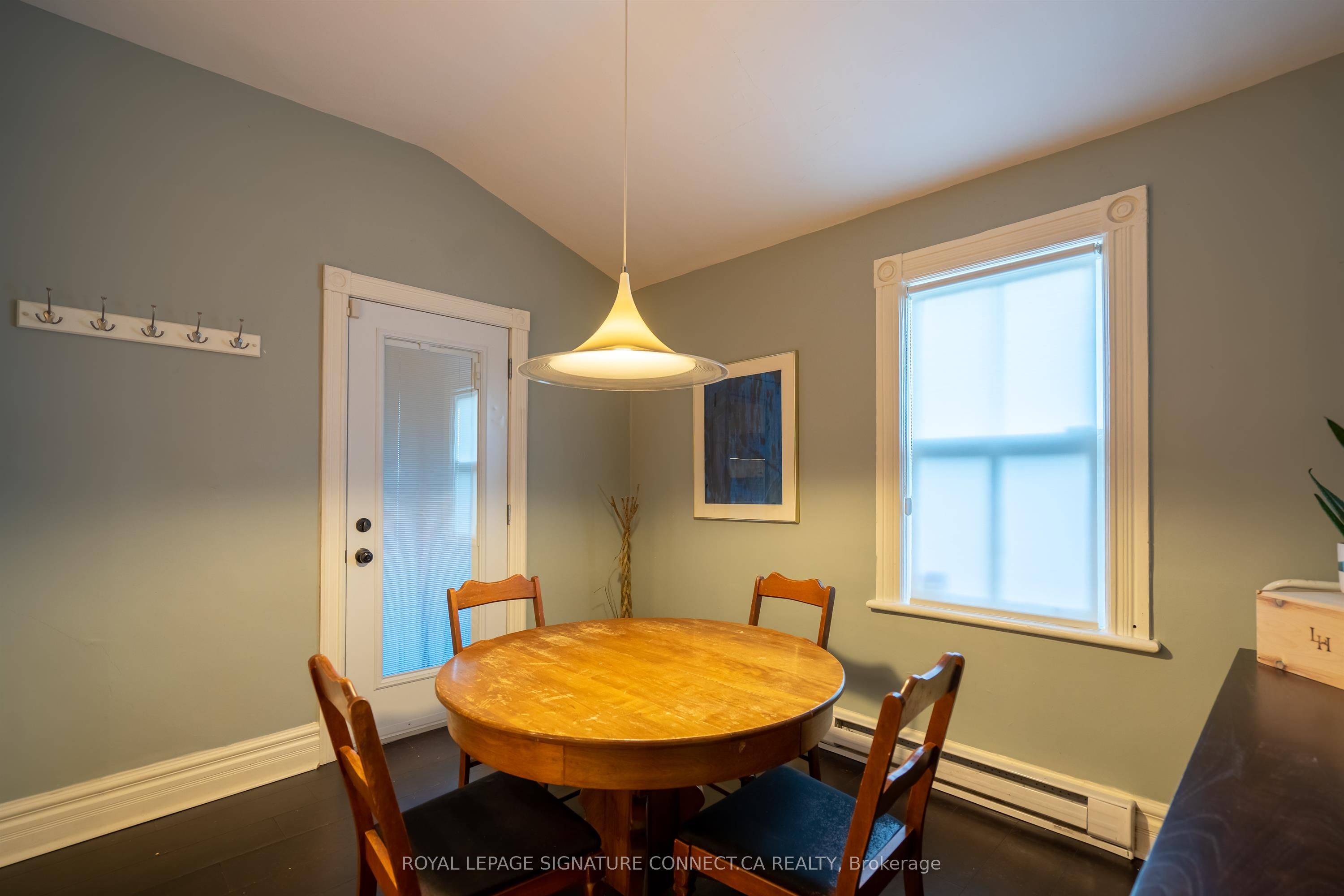 Additional image 3 of 198 Bellwoods Avenue, Toronto, ON, M6J 2R1