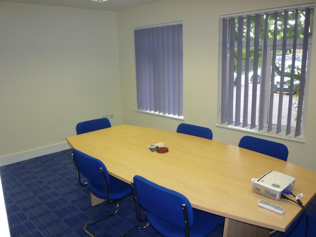 Additional image 4 of Bridge House, 25 Fiddlebridge Lane, Hatfield, Hertfordshire, AL10 0SP