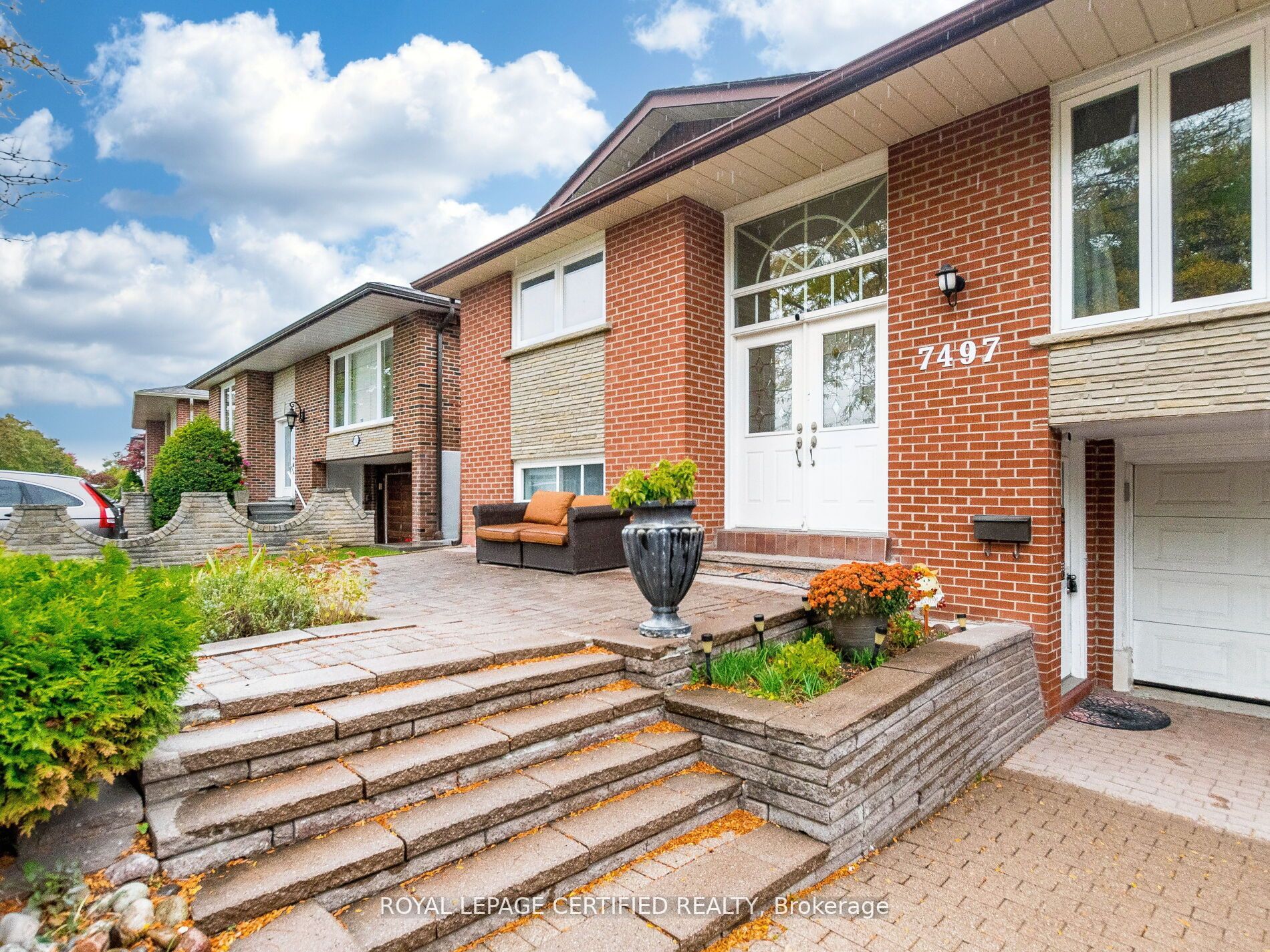 Additional image 4 of 7497 Middleshire Drive, Mississauga, ON, L4T 3S3