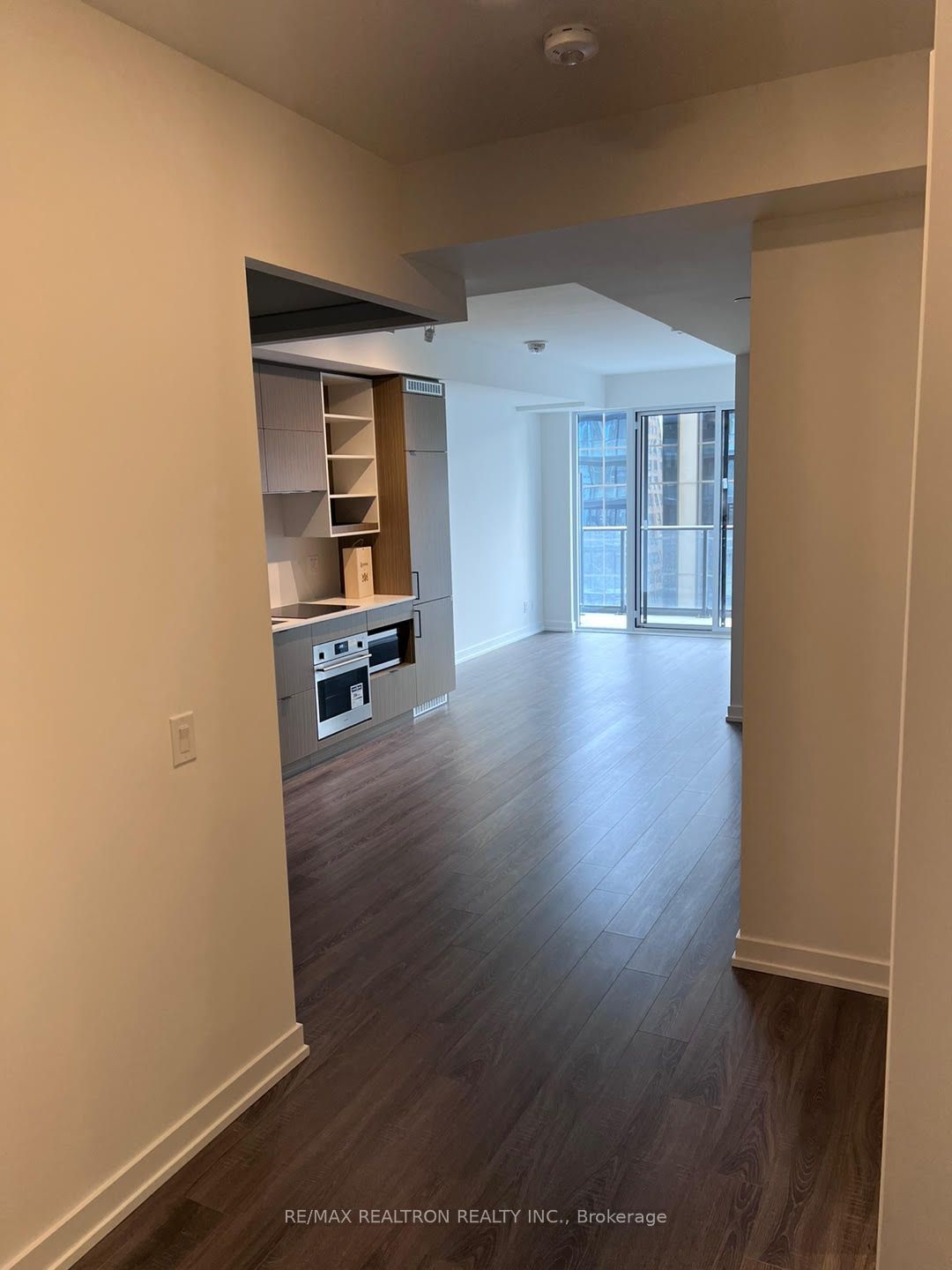 Additional image 3 of 1406-20 Edward Street, Toronto, ON, M5G 0C9